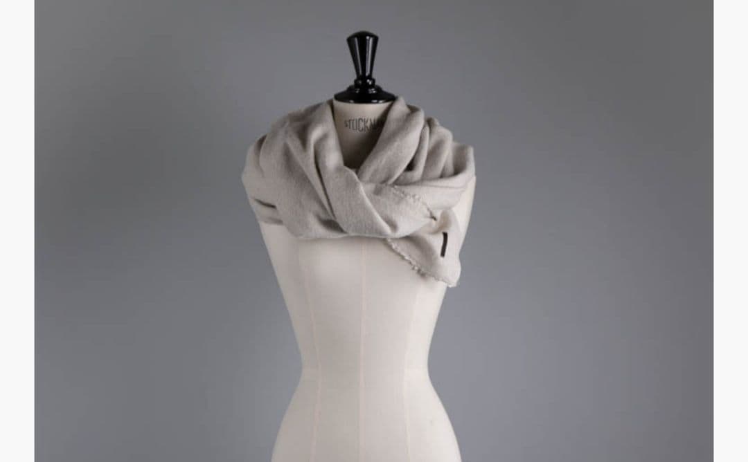 Honnete オネット ウール リネン ストール　off