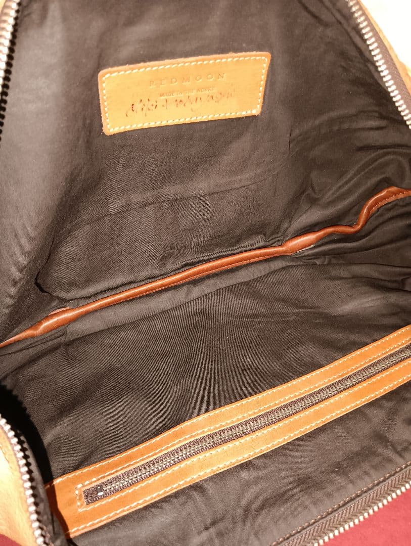 美品! 激レア！REDMOONレッドムーン メンズ大型ボディバッグ 特注品？