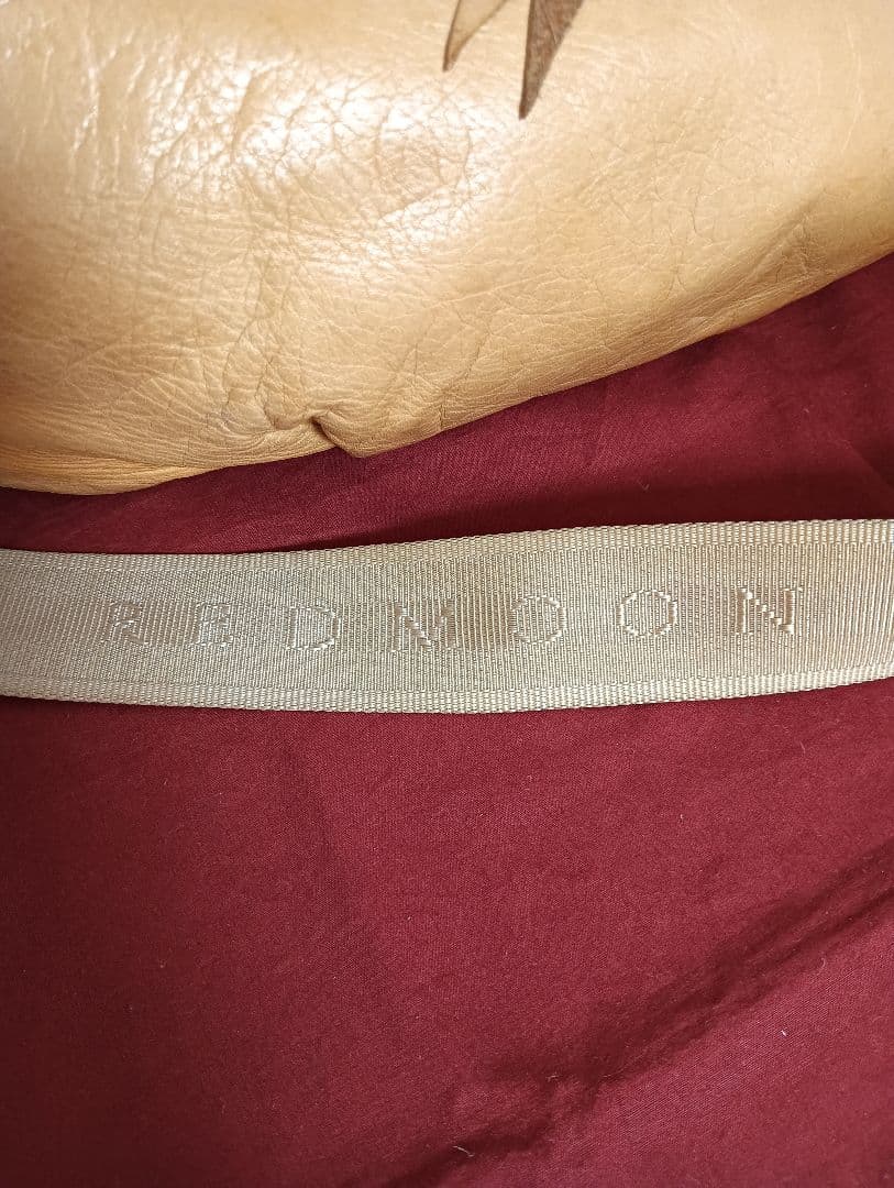 美品! 激レア！REDMOONレッドムーン メンズ大型ボディバッグ 特注品？