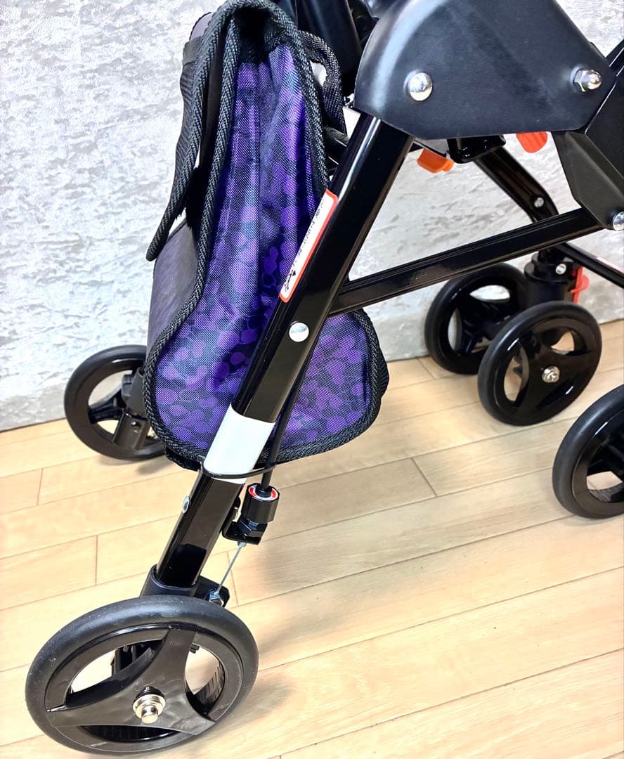 美品 幸和製作所 TacaoF テイコブ 畳める 座れるシルバーカー CPS03