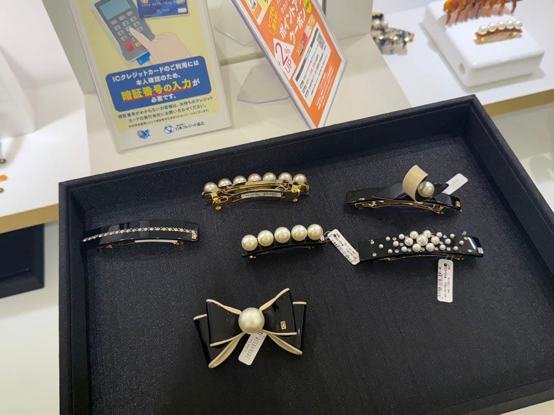 新品◆高島屋購入◆ALEXANDRE DE PARIS◆大パール付リボンバレッタ