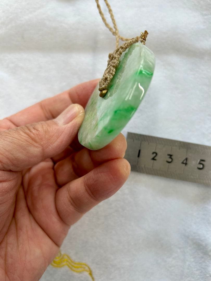 翡翠超美品ネックレス