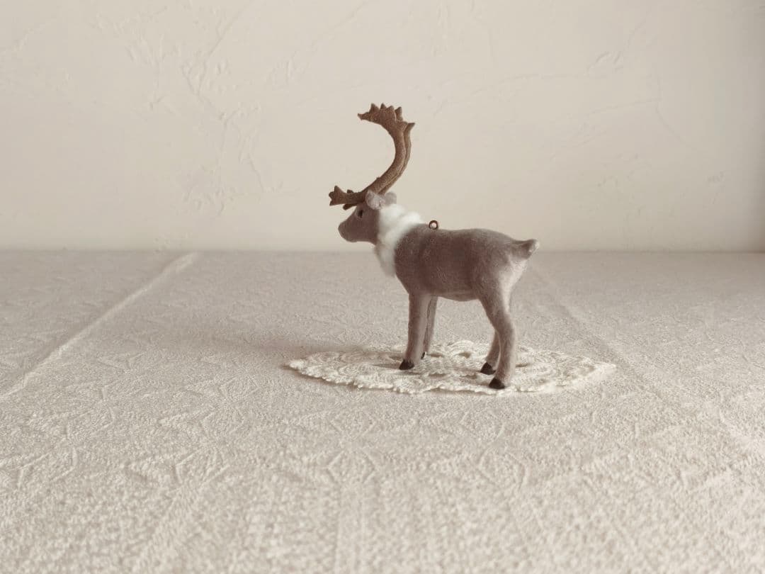 【まーちゃんさま】ornament ❀ * グレーのステキなトナカイさん
