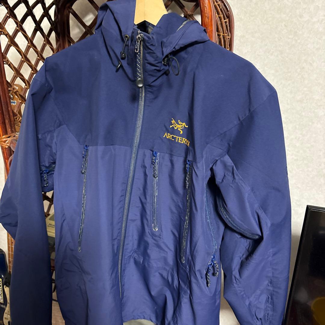アークテリクス　名作 絶版 金ロゴ 刺繍 Theta AR Jacket