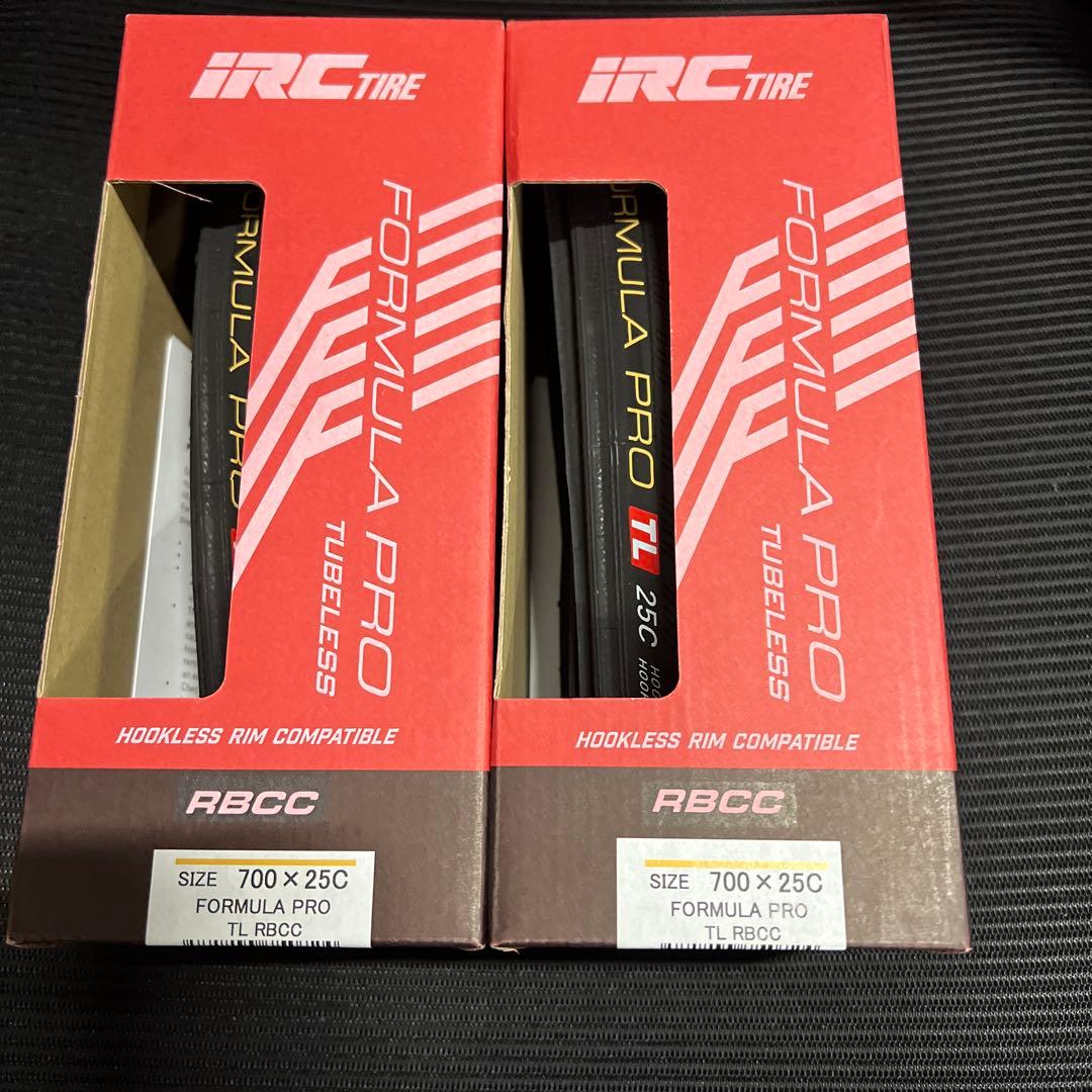 IRC FORMULA PRO 700 x 25C チューブレスタイヤ