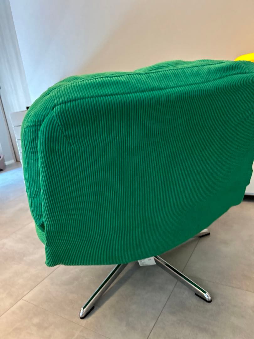 ディヴリンゲIKEA 回転パーソナルチェア椅子