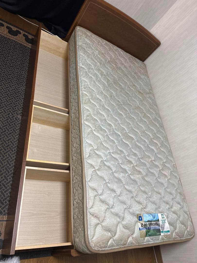 Z-HI SPRING セミダブルマットレス
