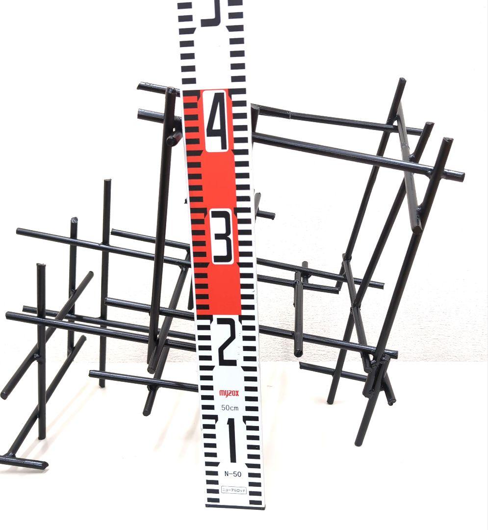 花留　丸鉄棒　生け花　華道　鉄花器　変形花器