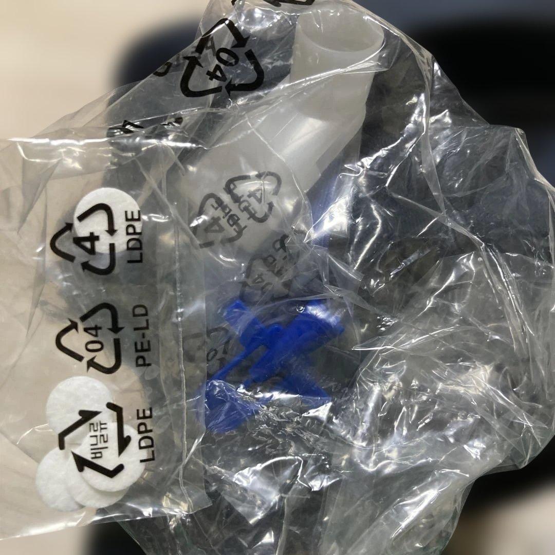 ✴️OMRON 吸引器 NE-C30新品未使用　吸入機　ネブライザー　オムロン