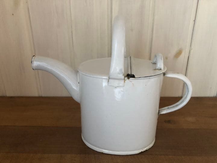 期間限定値下げ！アンティーク　ホーロー　ジョウロ