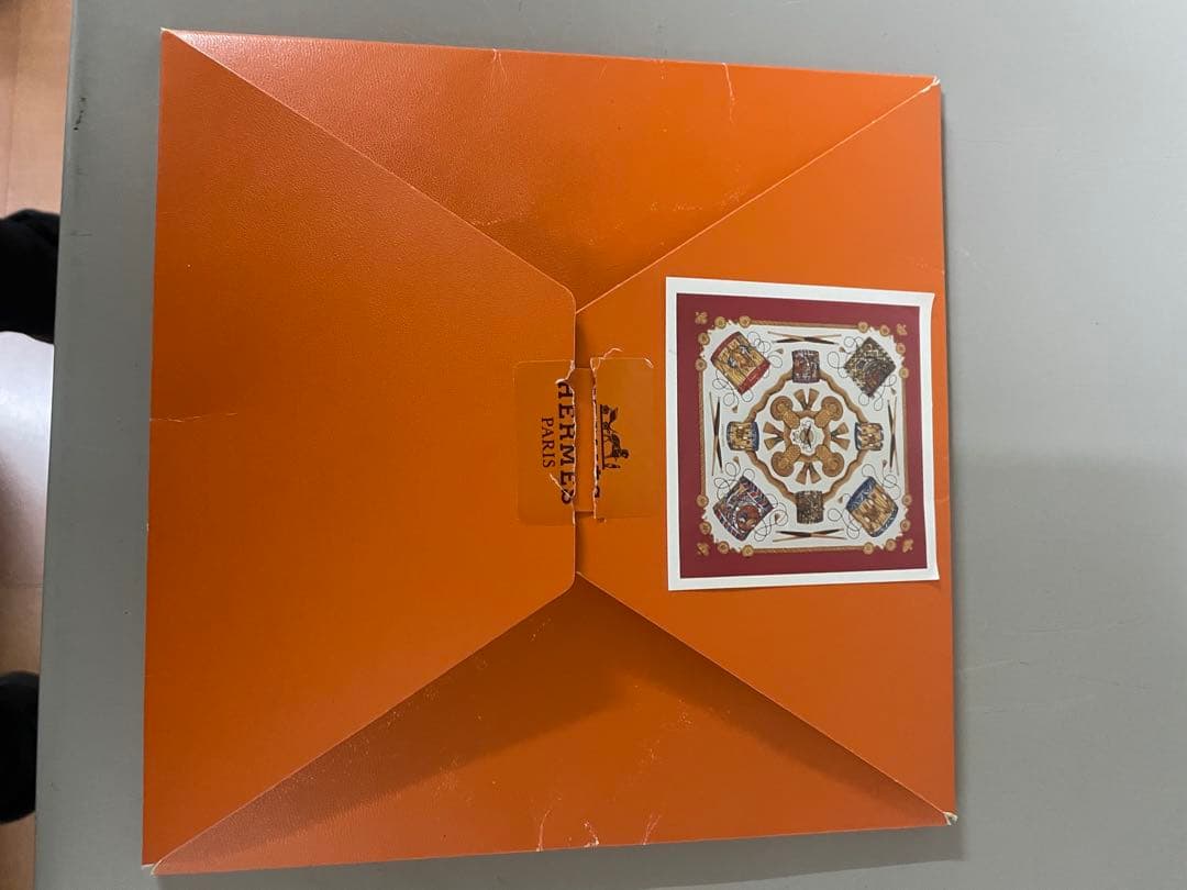 ❷未開封未使用　HERMES エルメス スカーフ