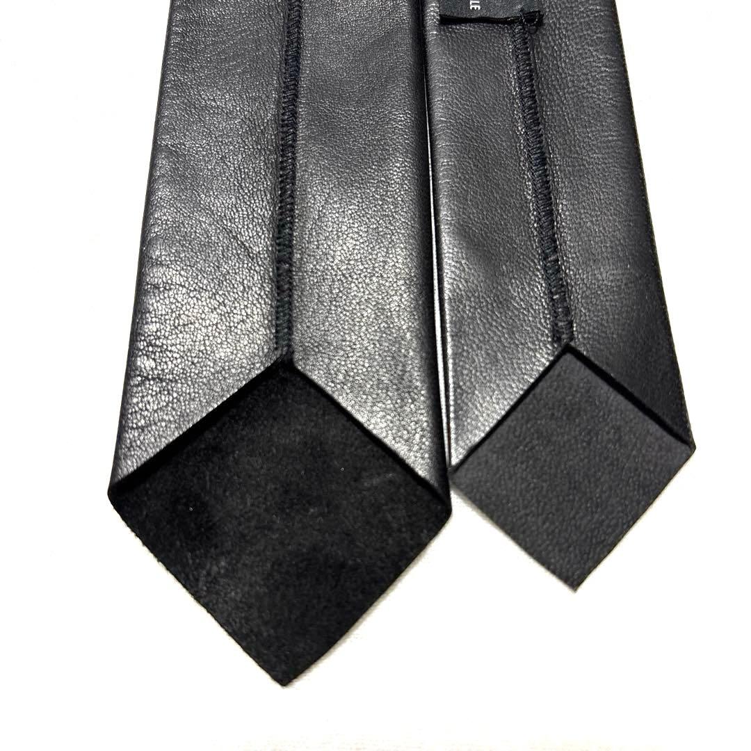 GUCCI グッチ　ネクタイ　レザー　ブラック　羊革　ナロータイ　美品　超希少