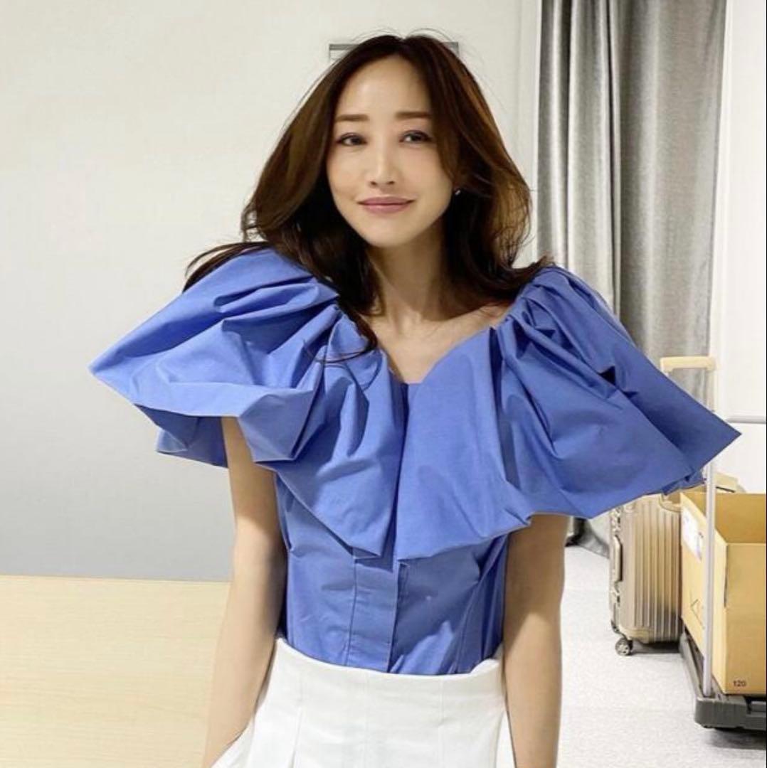 【タグ付き・新品・未使用品】スタイリング styling/オフショルダーブラウス