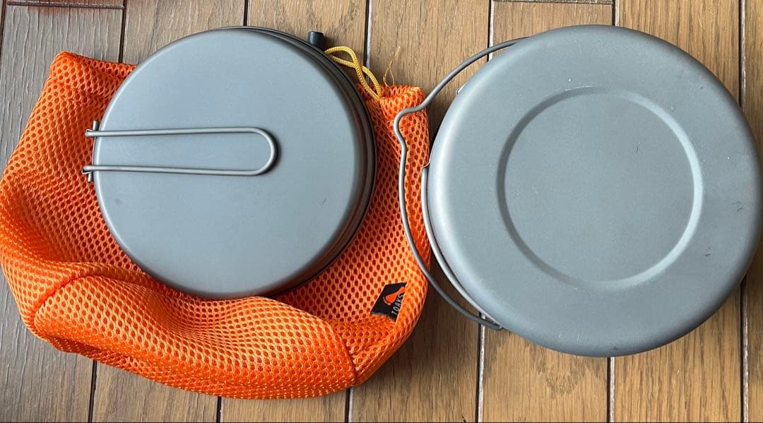 トークス ウッドバーニングストーブ と1600 と1100チタンポットのセット