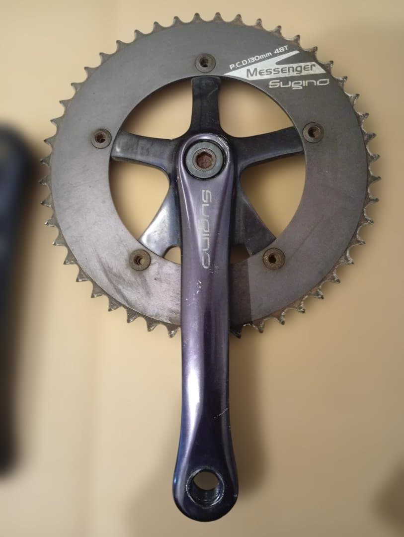 SUGINO メッセンジャークランクセット BB,チェーンリング付 48T