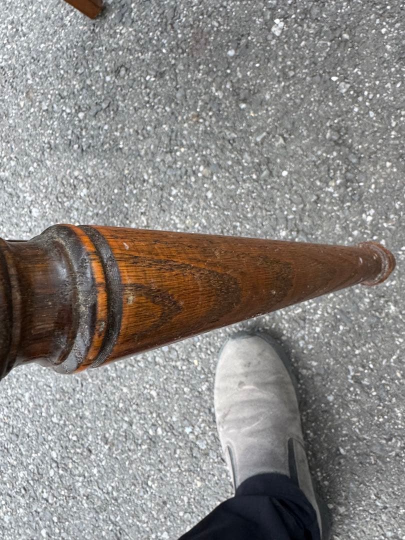 アンティーク 木製 アームチェア 彫刻入り ダイニングチェア ヴィンテージ 椅子