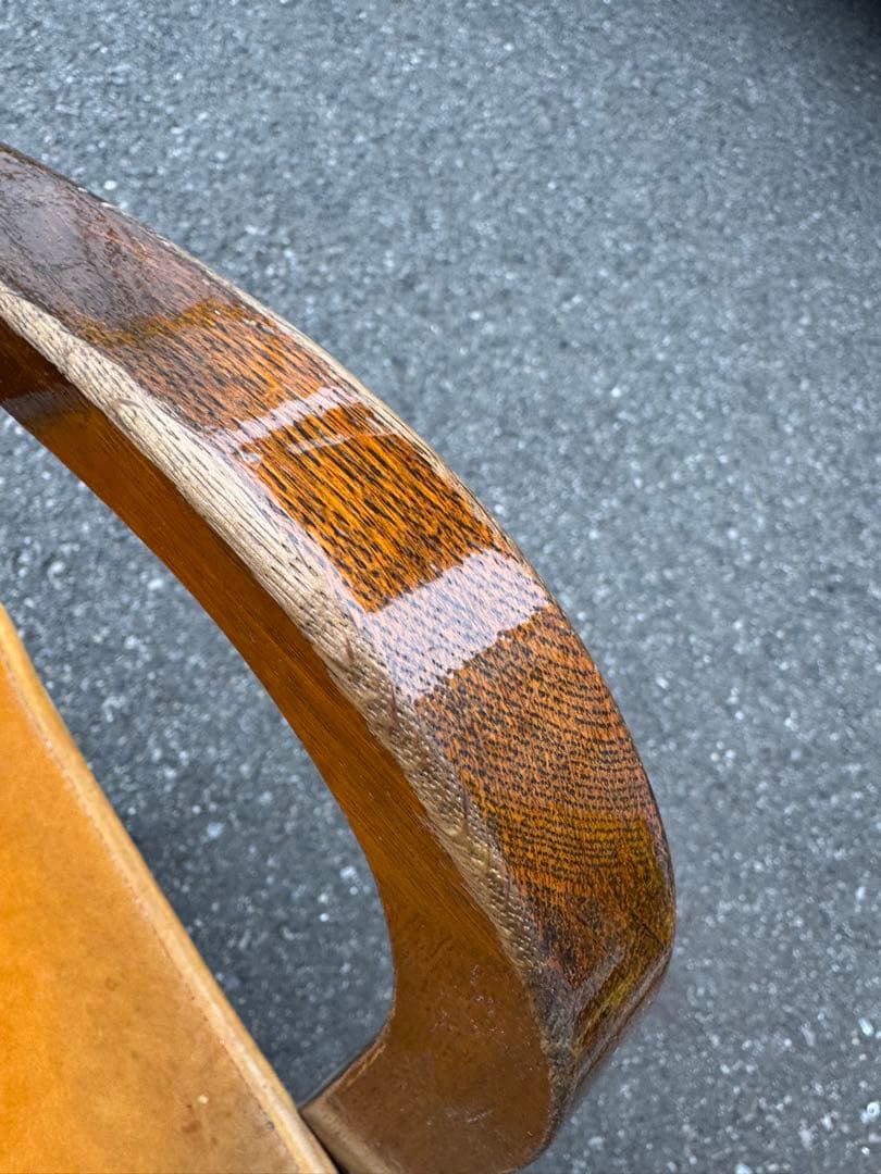 アンティーク 木製 アームチェア 彫刻入り ダイニングチェア ヴィンテージ 椅子