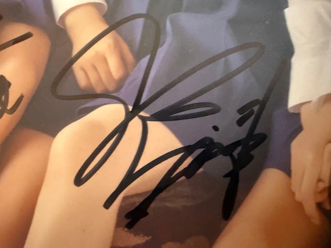 GFRIEND 直筆サイン入 3RD MINI ALBUM〈FLAKE〉