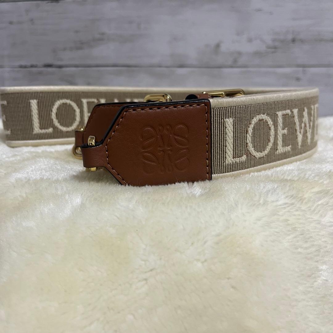 美品！LOEWE ロエベ アナグラムロゴ ショルダーストラップ