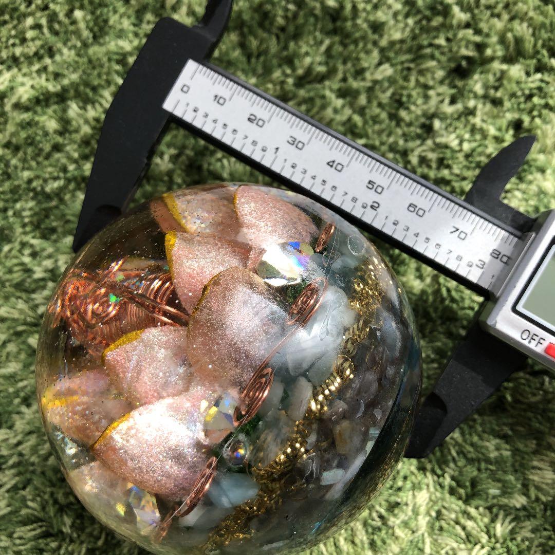 球体　蓮子のオルゴナイト