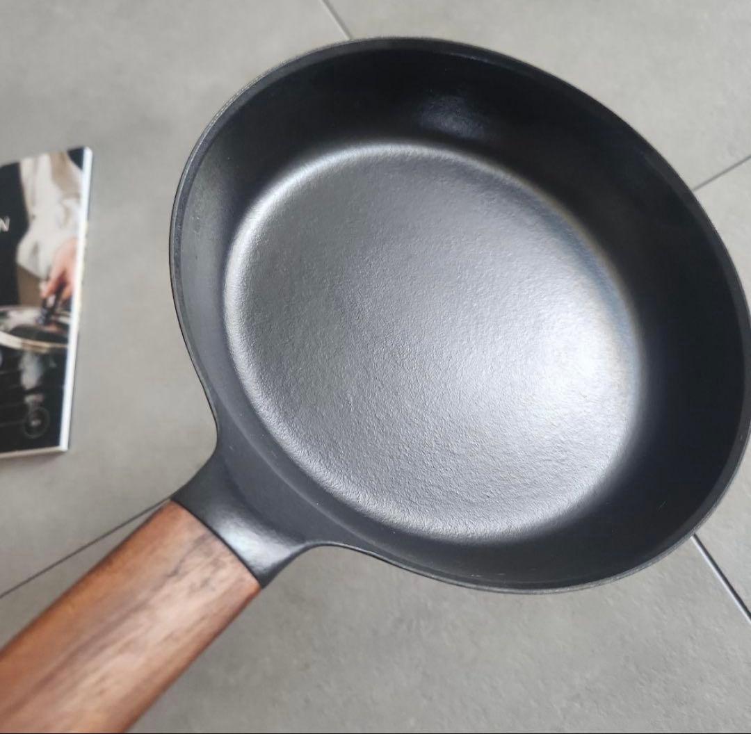 バーミキュラ　フライパン 20㎝