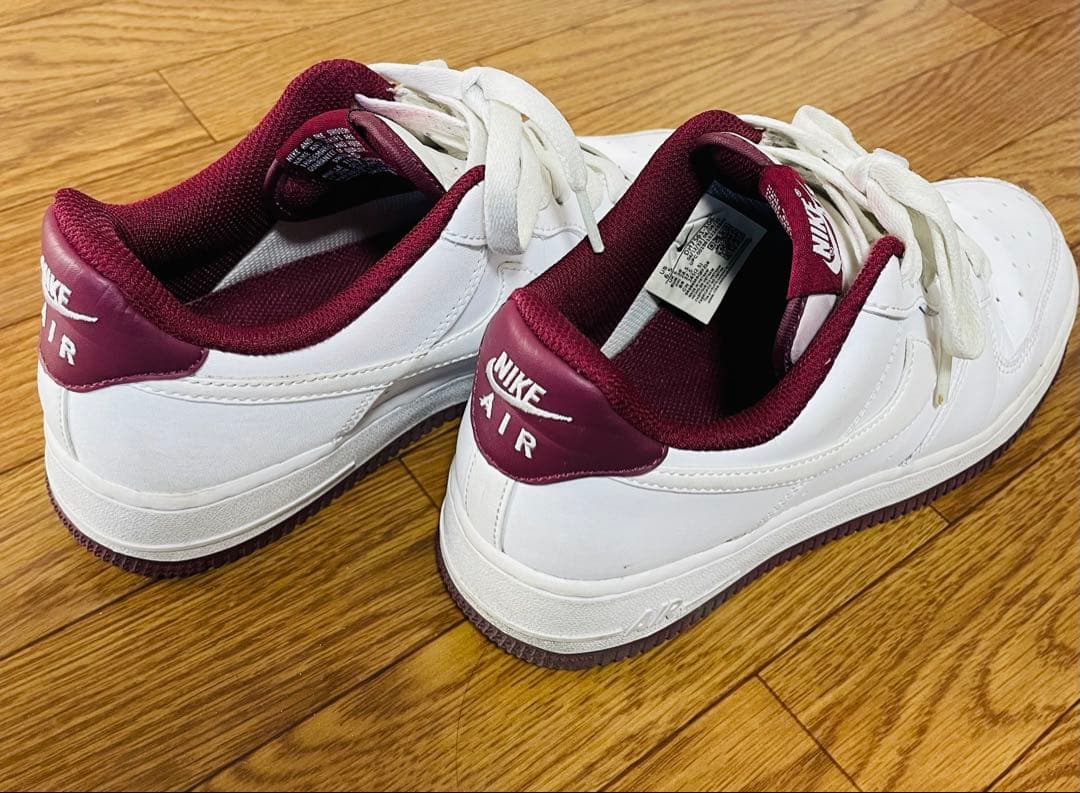 NIKEスニーカー Nike Air Force 1 ホワイト/バーガンディ