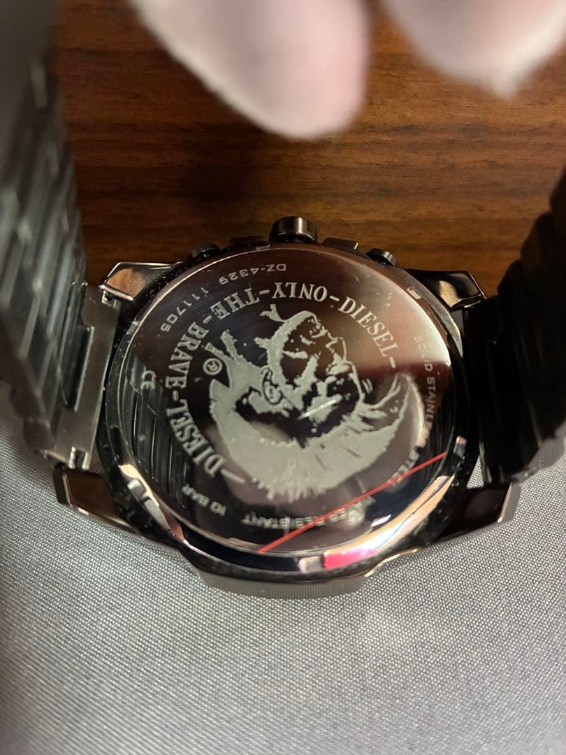 美品✨DIESEL ディーゼル メンズ腕時計 メガチーフ クロノグラフ ガンメタ