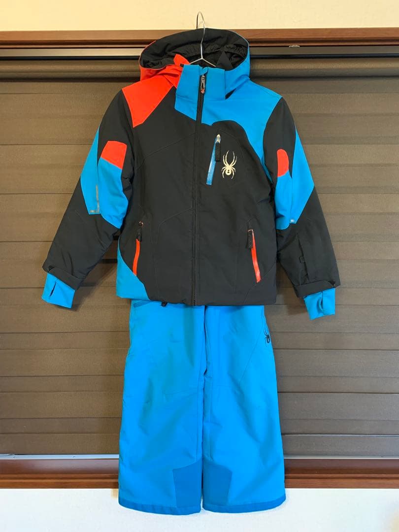 SPYDER キッズ　スキーウェア上下　サイズ8