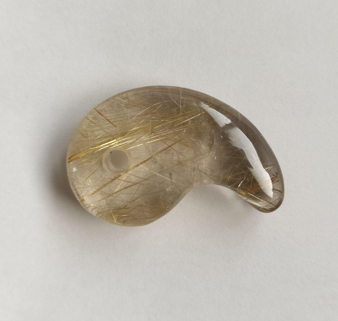 ルチル水晶 ルチルクォーツ 勾玉