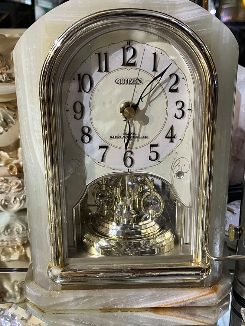 シチズンオニキス置き時計、シチズンパルラフィーネ置時計、電波時計￼、