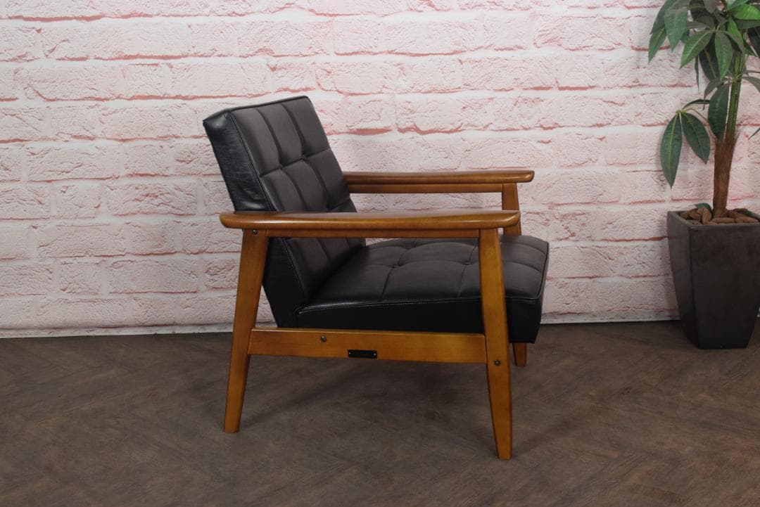 展示品　カリモク60 Kチェア スタンダードブラック　 W36170BW　19B