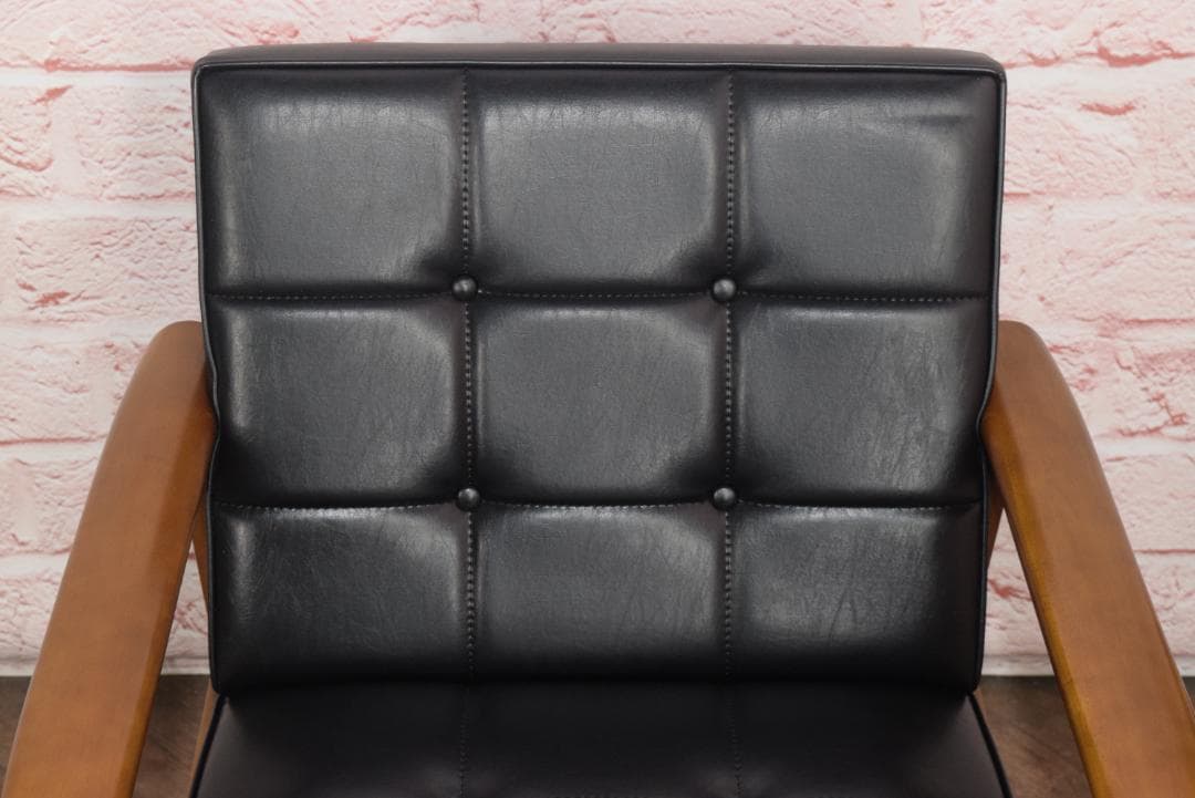 展示品　カリモク60 Kチェア スタンダードブラック　 W36170BW　19B