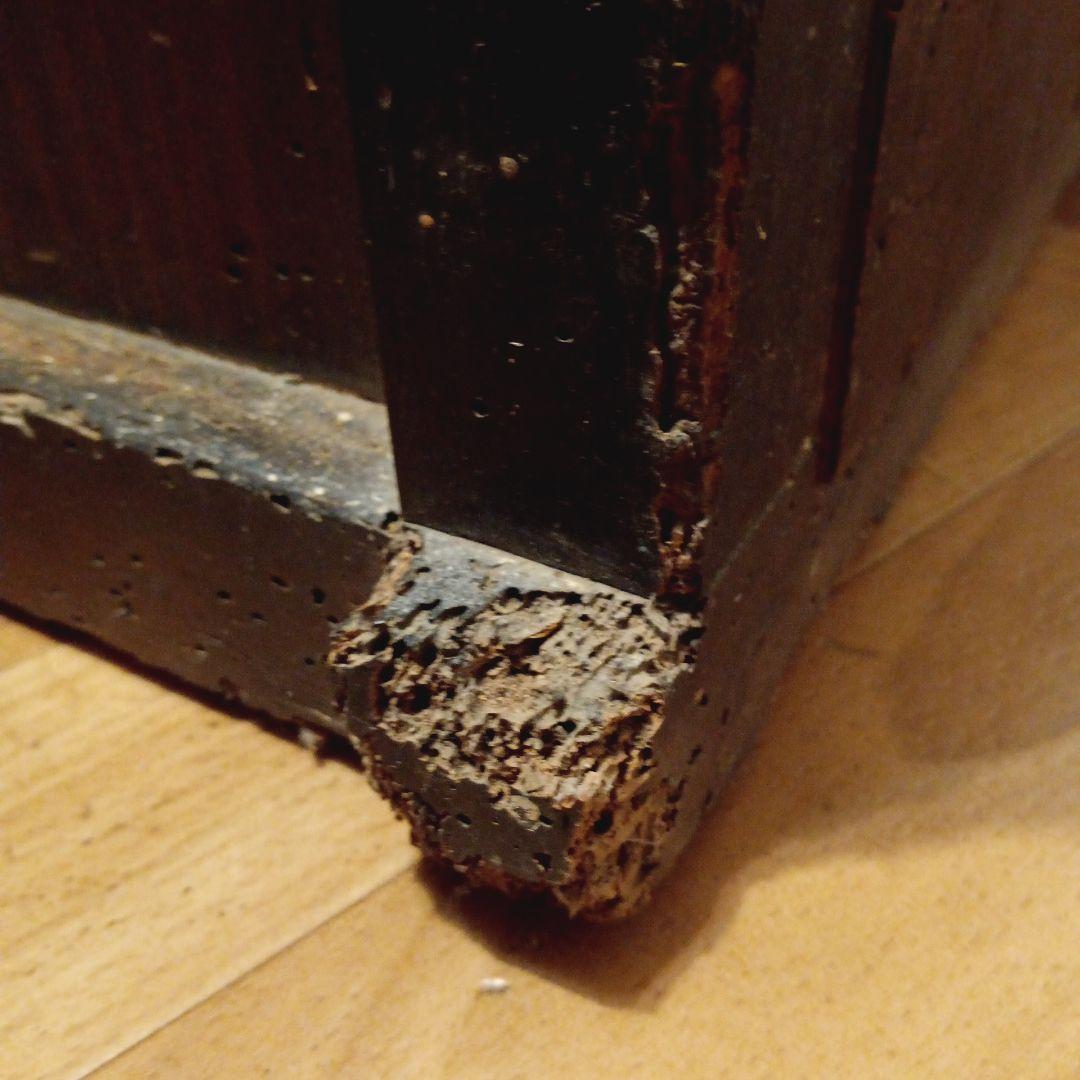 古い水屋の下置き。和箪笥　キャビネット　たんす　みずや