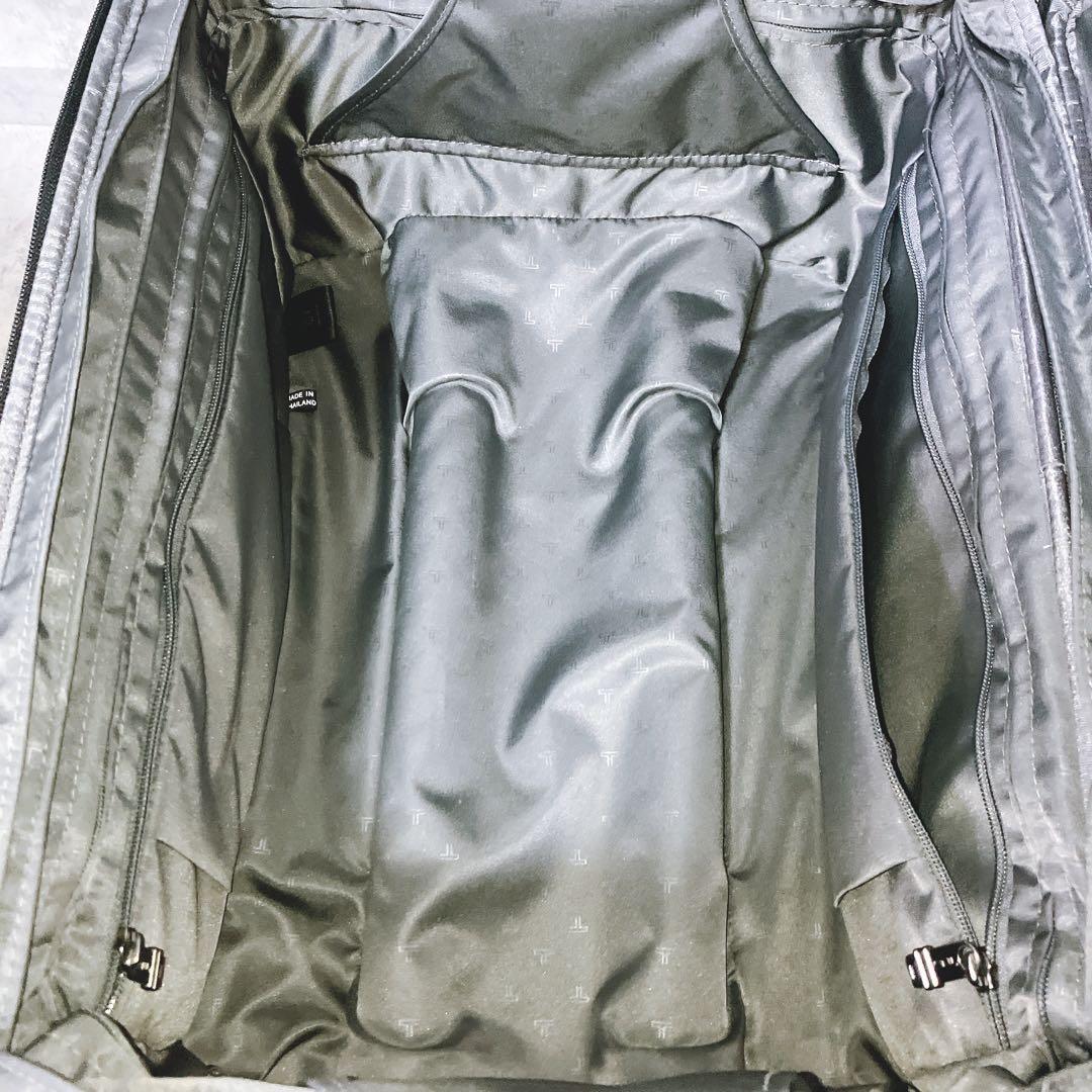 【希少・廃盤品】TUMI 4輪 キャリーケース 機内持ち込み可 22060D4