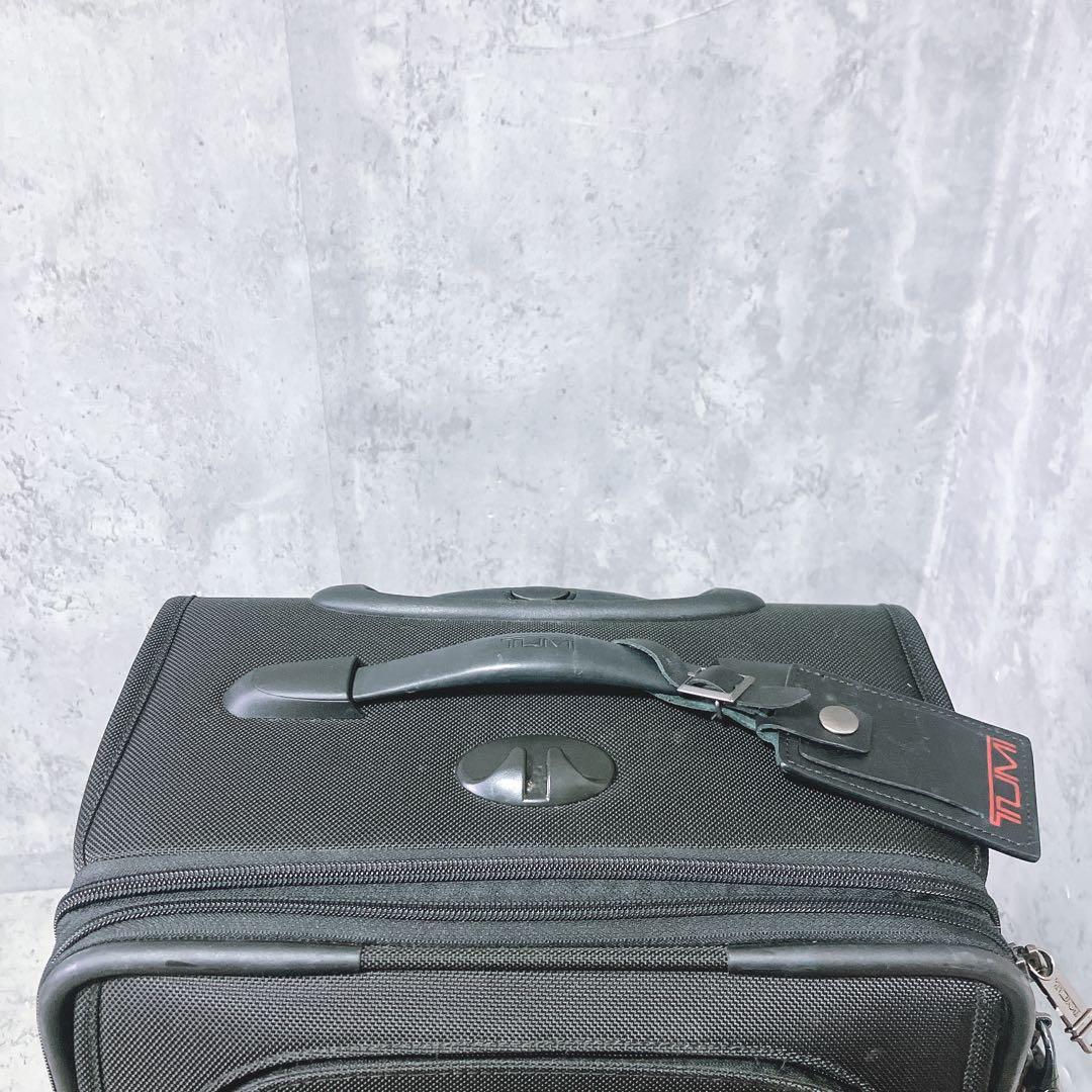 【希少・廃盤品】TUMI 4輪 キャリーケース 機内持ち込み可 22060D4