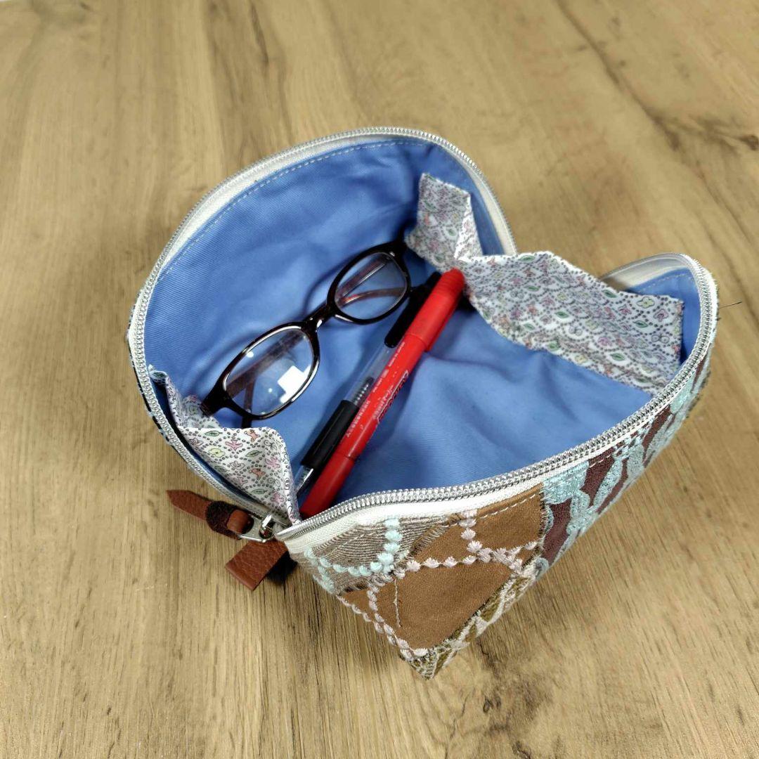 【専用】/カケラパッチポンピア　トレイ型化粧ポーチ/ペンケースメガネ