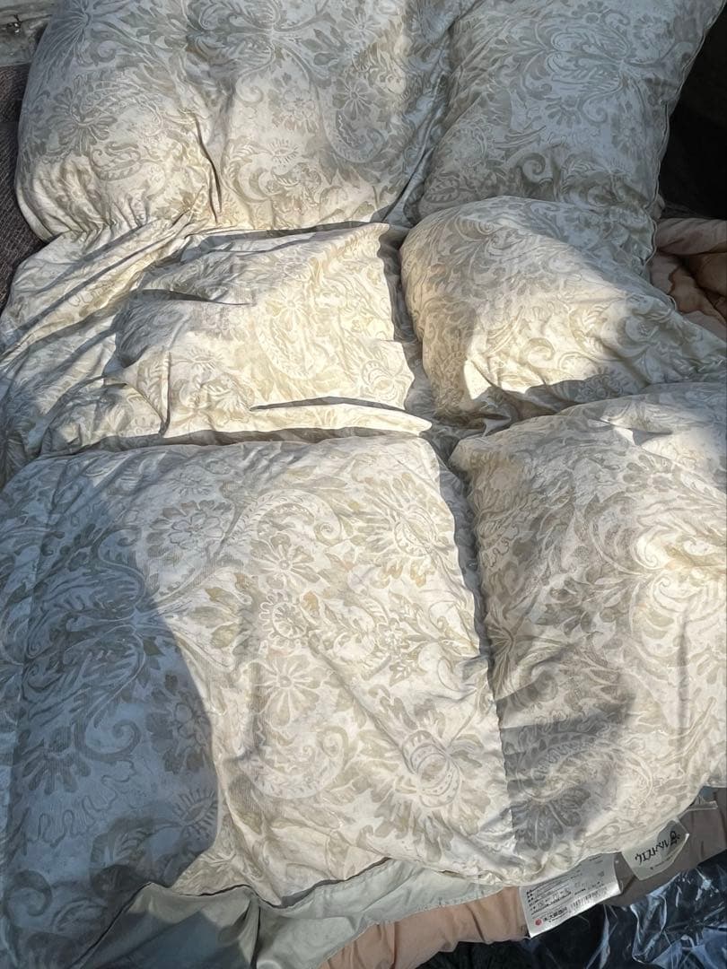 大阪西川　羽毛布団　ダウン92% 1.3キロ　花柄　シングル