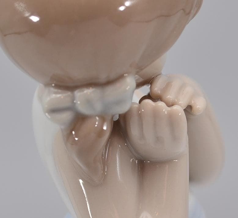 わが家のプリンセス　＃6973　★リヤドロ　スペイン　ポーセリン　箱付き　絶版