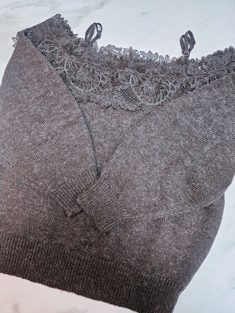 レーストリミングオフショルニットプルオーバー SNIDEL