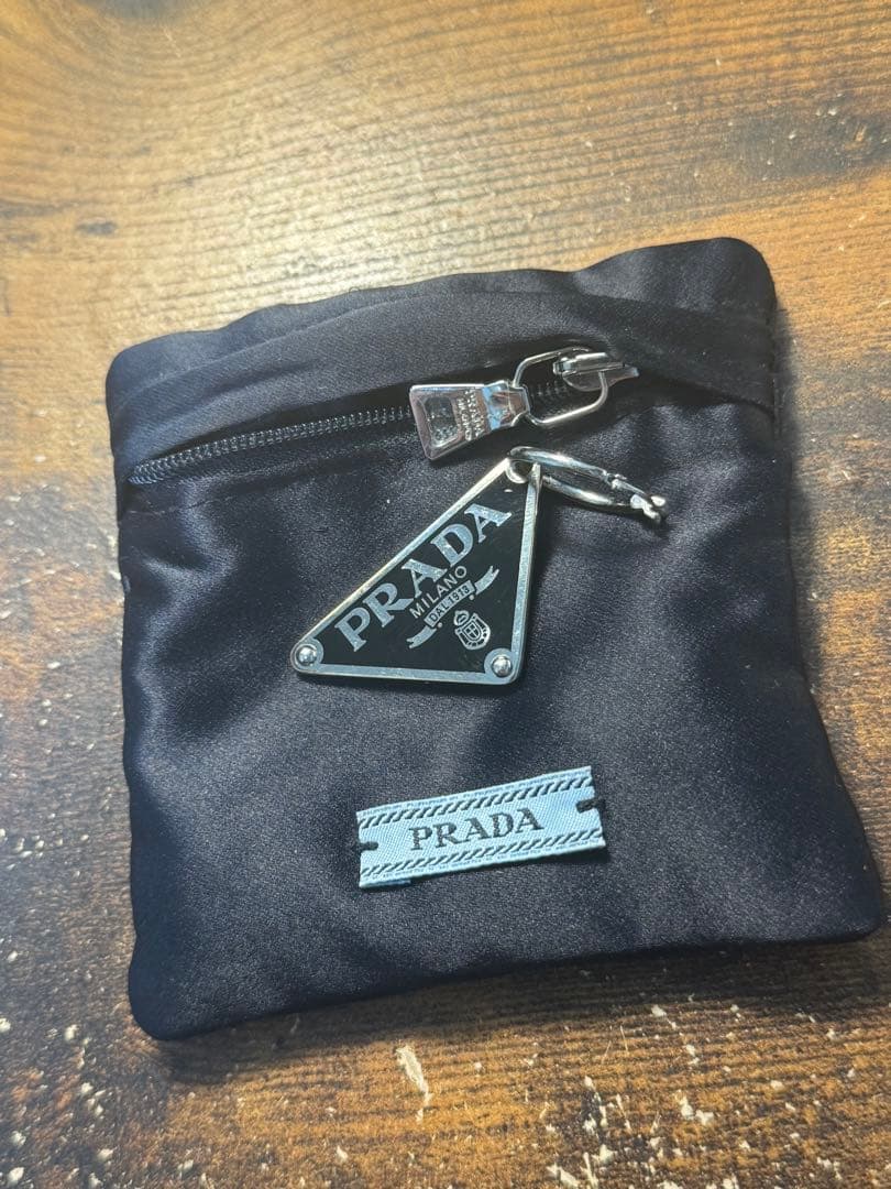 renkon　PRADA ピアス　片耳のみ