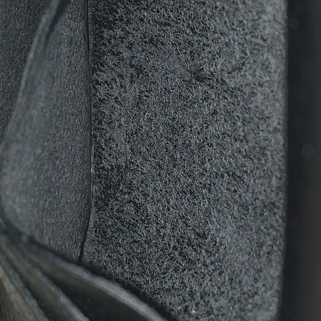 美品✨ イルビゾンテ 二つ折り財布 レザー 金ボタン 多機能 ブラック