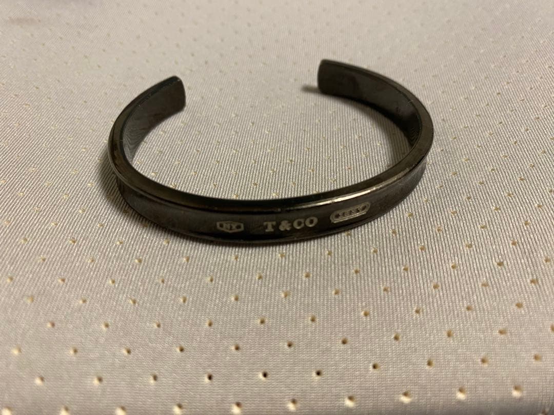 【最終値下】Tiffany & Co. チタン ナローバングル ブラック1837
