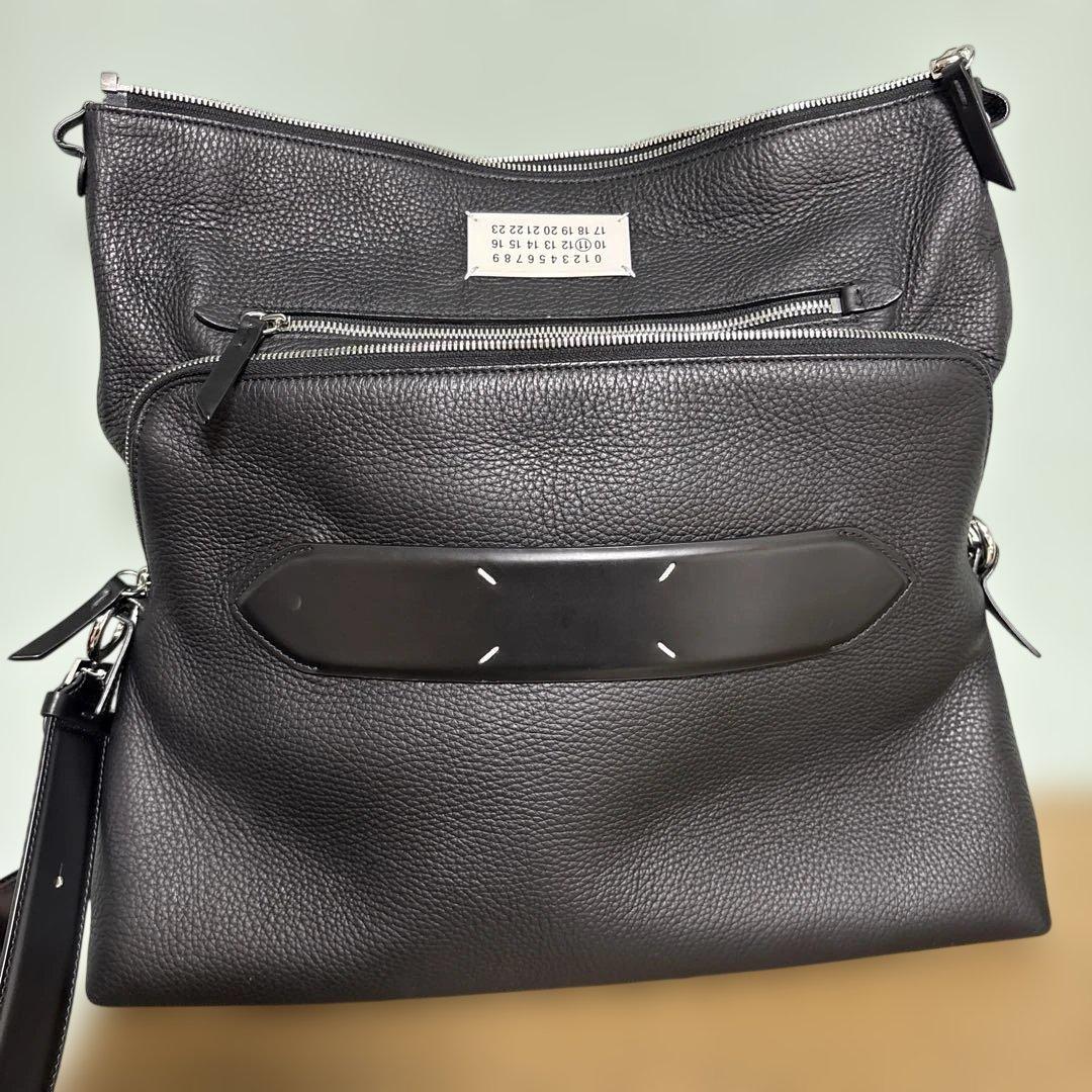 〔Maison Margiela〕 Soft5ACクロスボディバッグミディアム