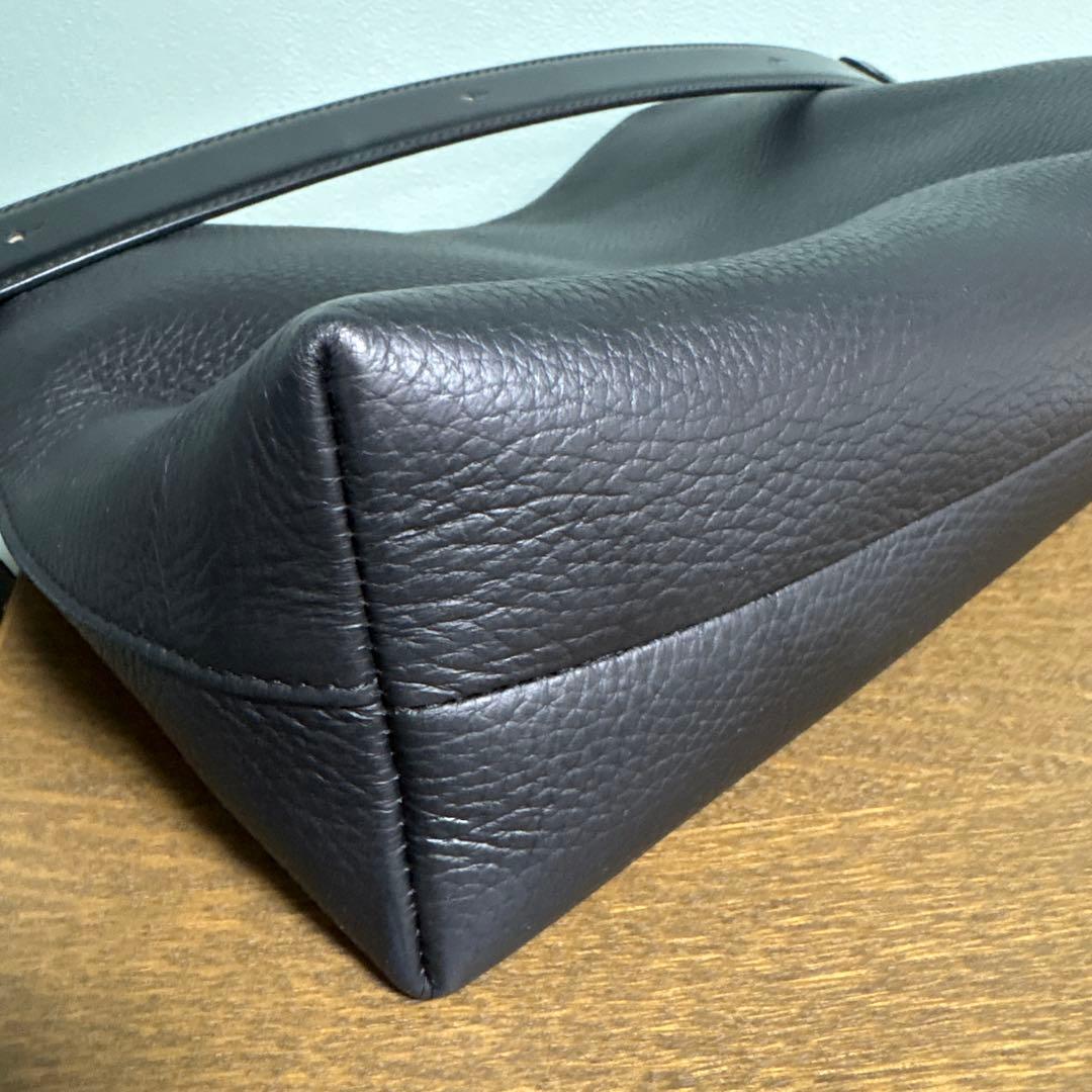 〔Maison Margiela〕 Soft5ACクロスボディバッグミディアム