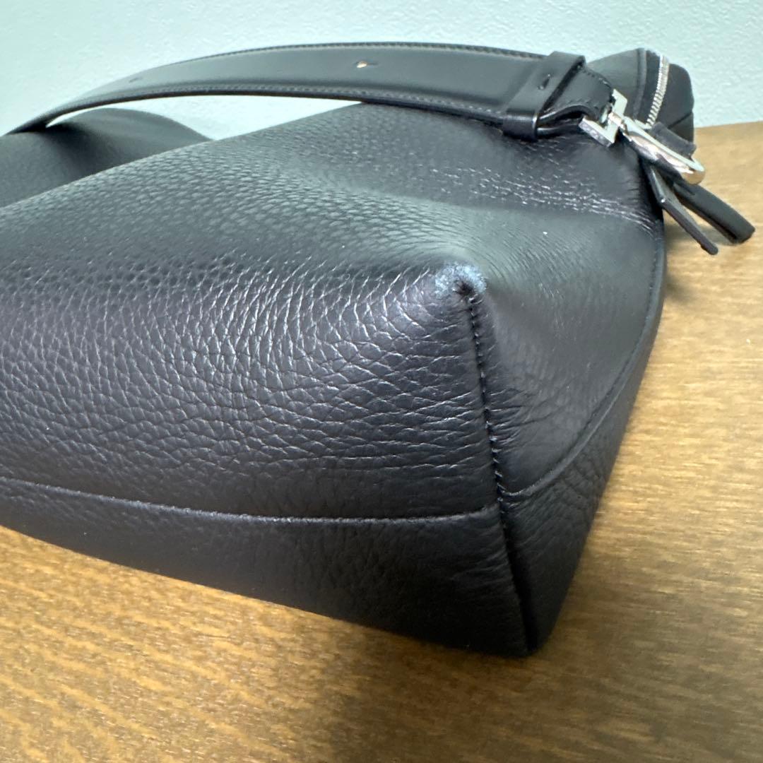 〔Maison Margiela〕 Soft5ACクロスボディバッグミディアム