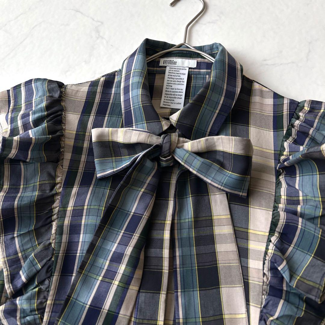 美品ダブルスタンダードクロージング テンセルチェックブラウスボウタイ完売品 秋