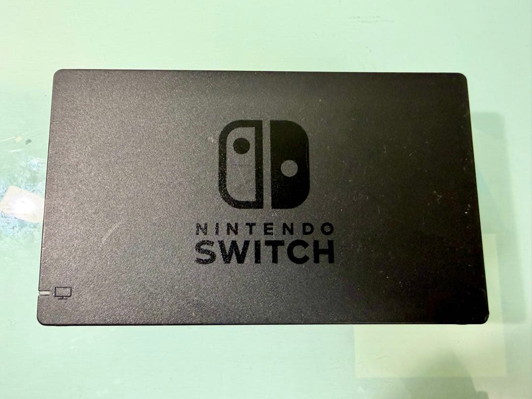 【お得】Nintendo Switch 本体 初期化済み　付属品多数あり