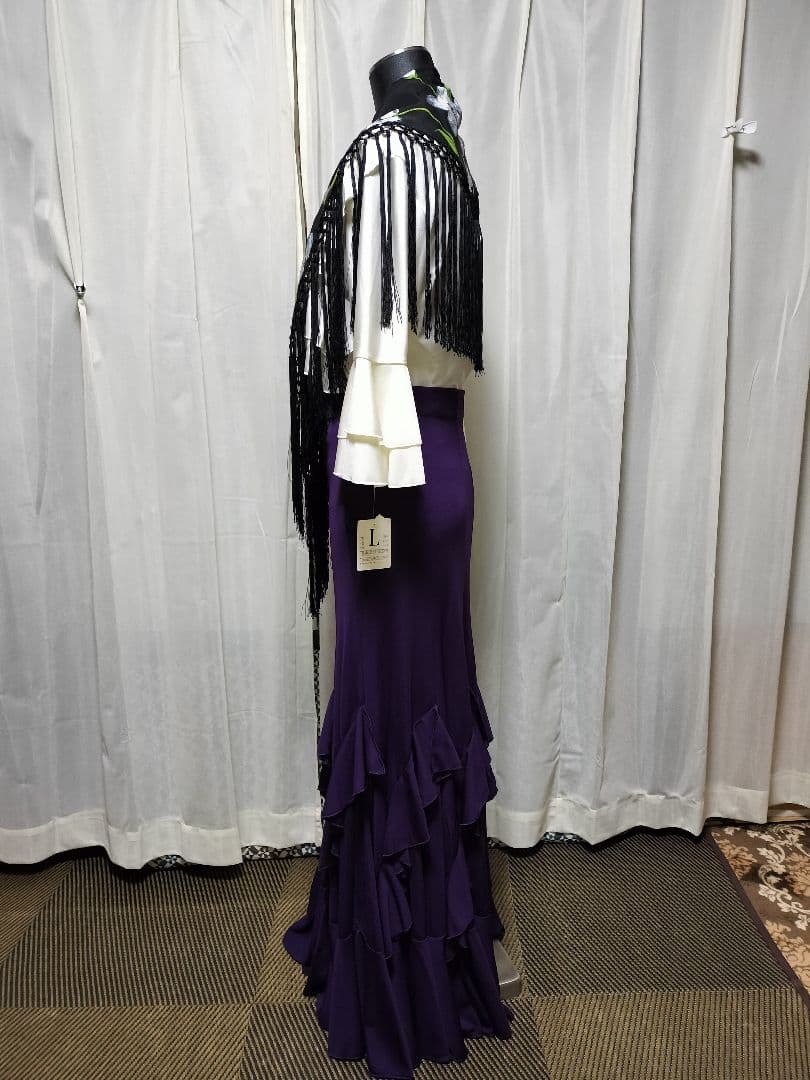 【丈長めブラウス未使用】フラメンコドレス 紫色 フリル付きセットアップ