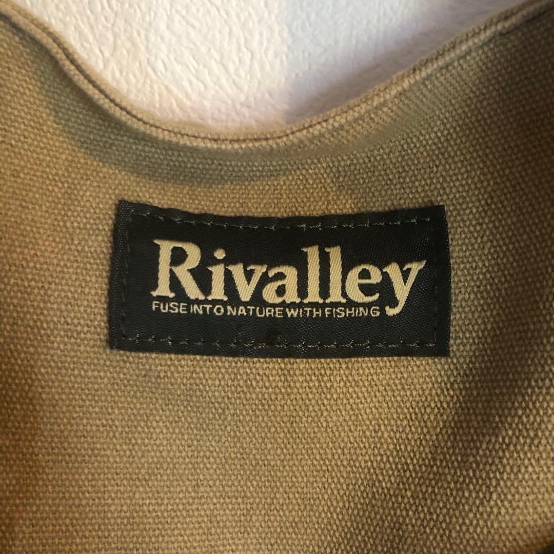 リバレイ フィッシングベスト