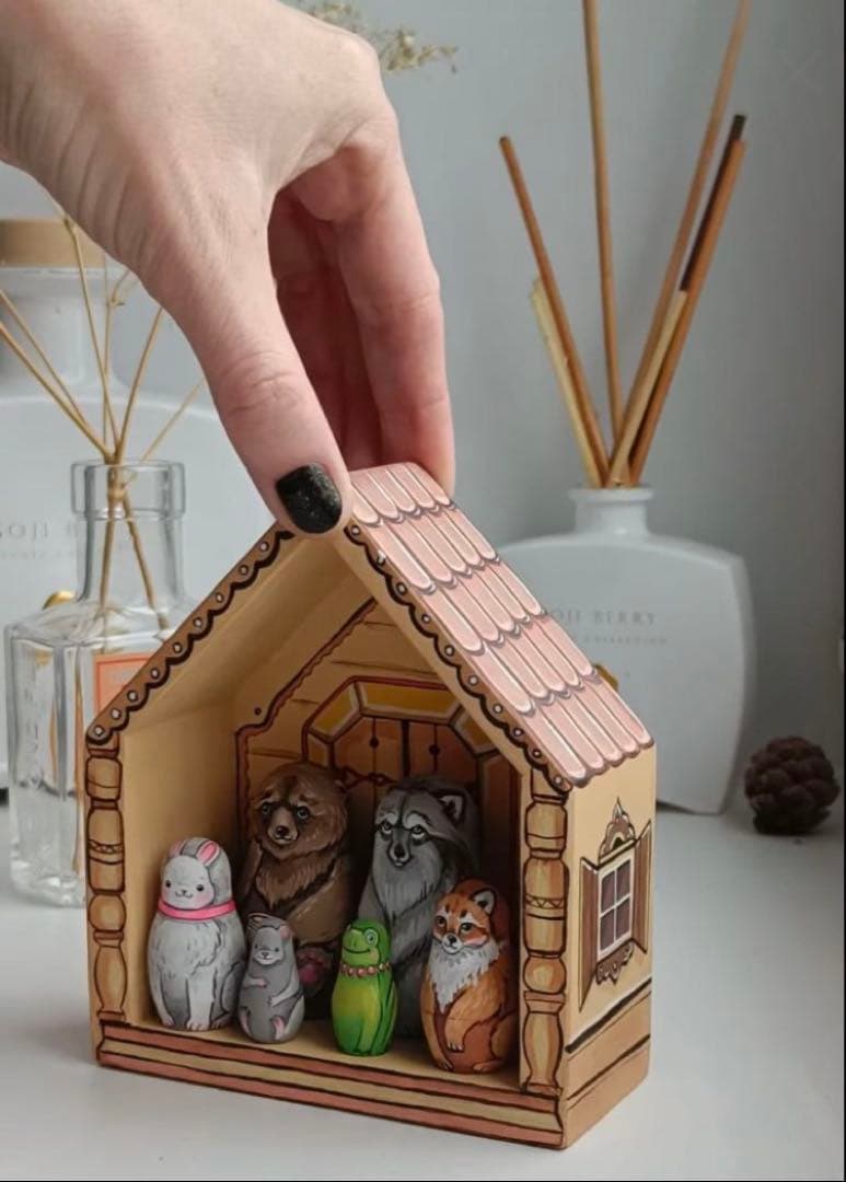 ロシア雑貨☆民話マトリョーシカ『テレモーク』小さなおうち(7P）マルガリータ作